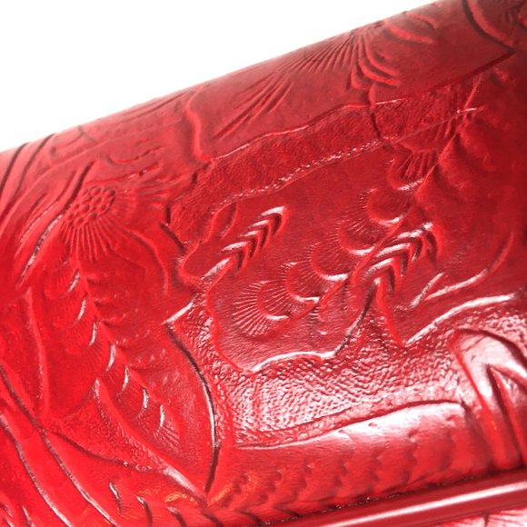 OSCAR DE LA RENTA Red Tooled Clutch Bag - Picture 9 of 13